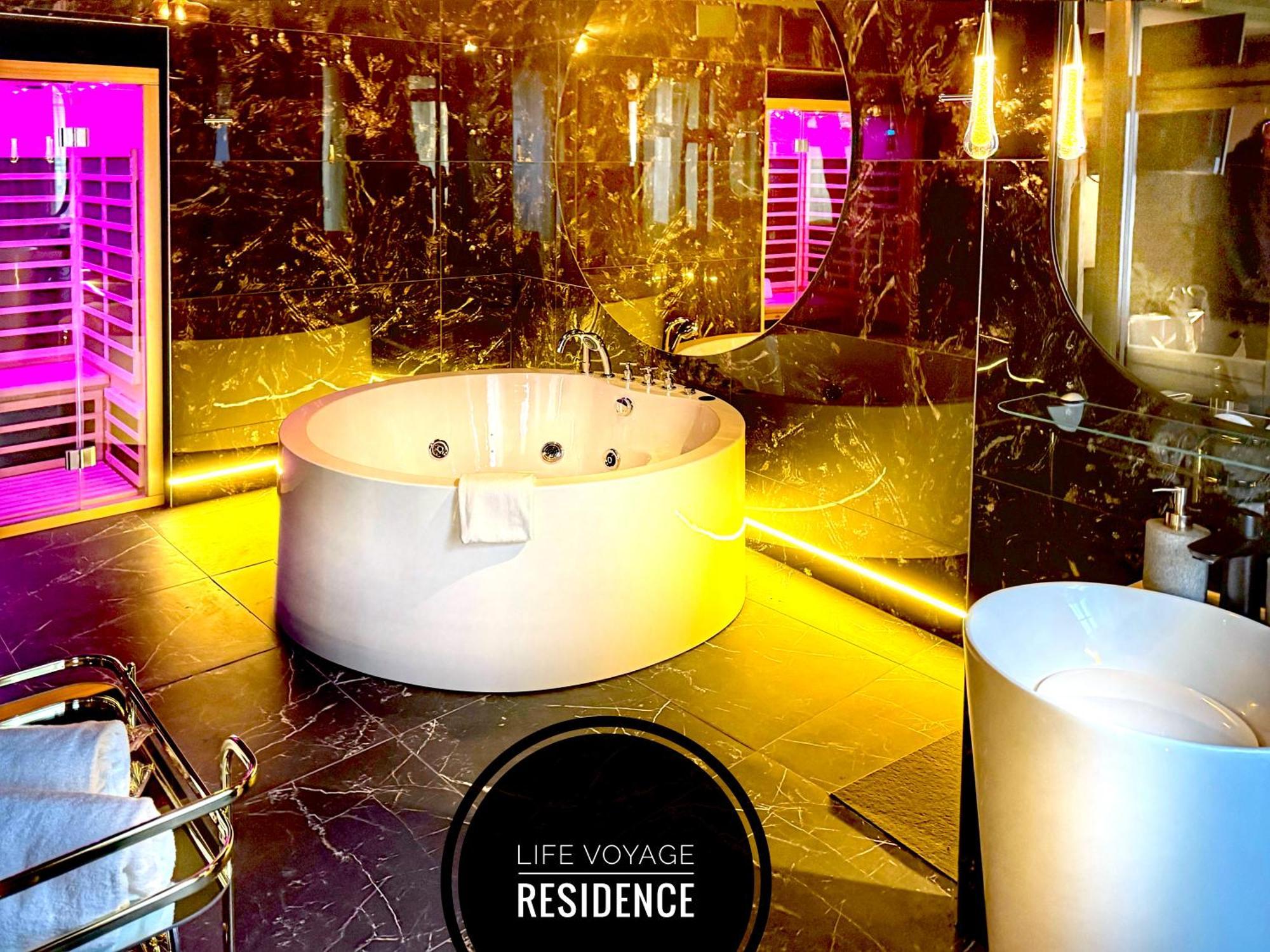 Life Voyage Residence & Spa - Strasbourg'S City Center Luxury Experience 외부 사진